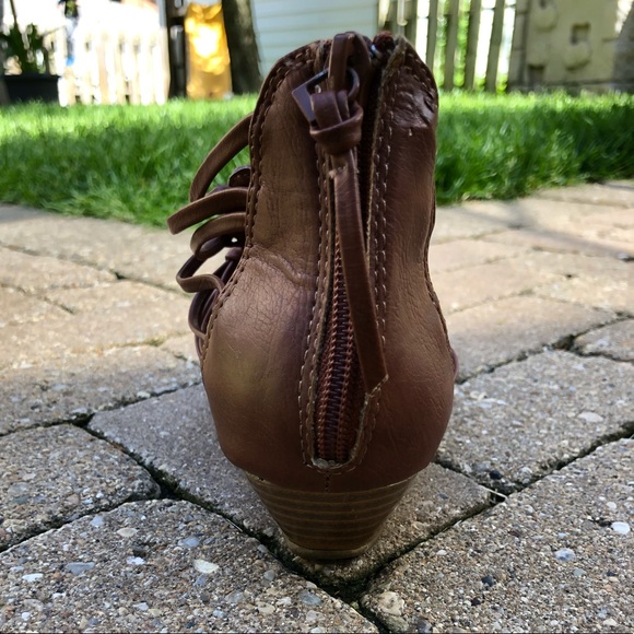 Light Brown Rampage Sandals - Picture 5 of 5